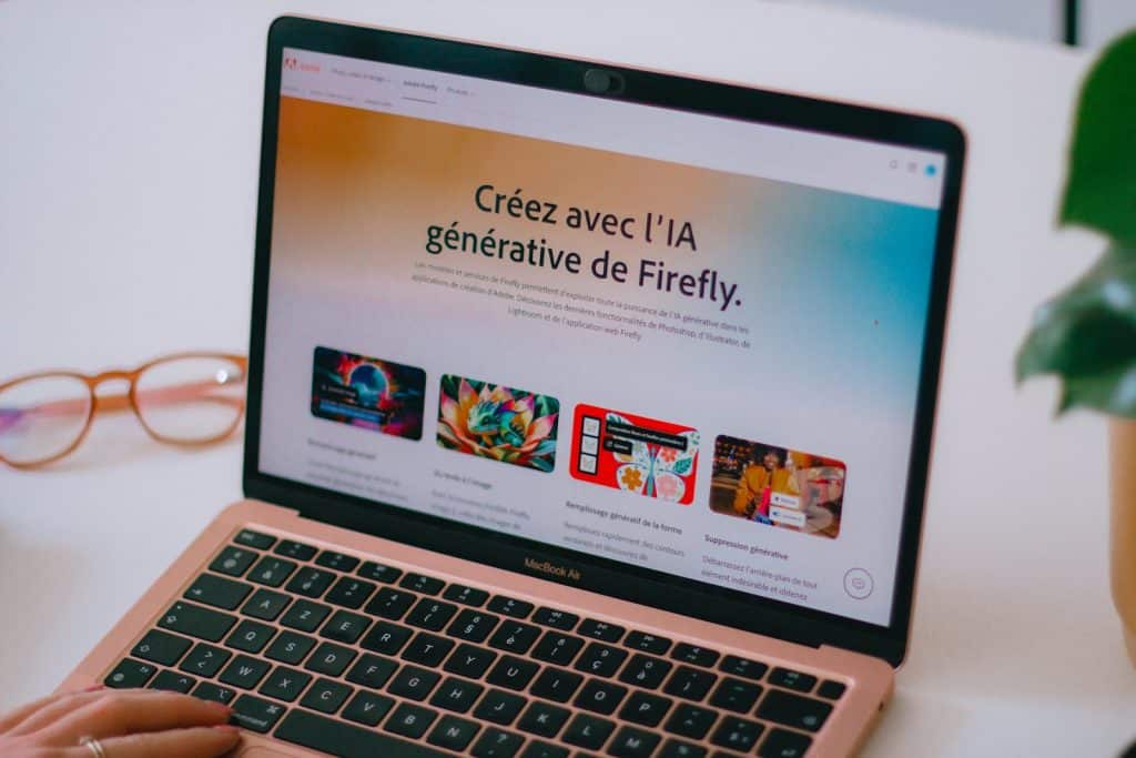 Équipe qui hiérarchise ses besoins pour le cahier des charges web de son futur site